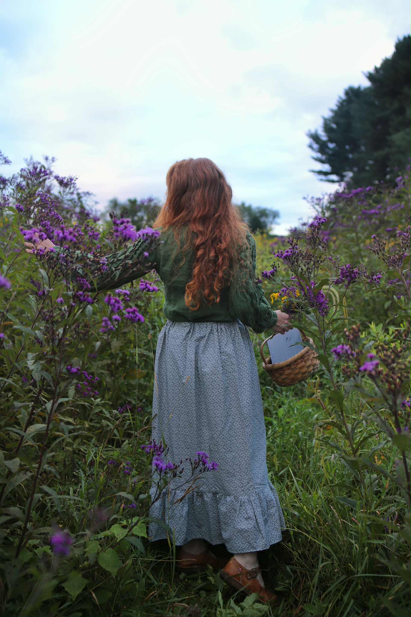 Aliyah Skirt in Blue Calico Vine
