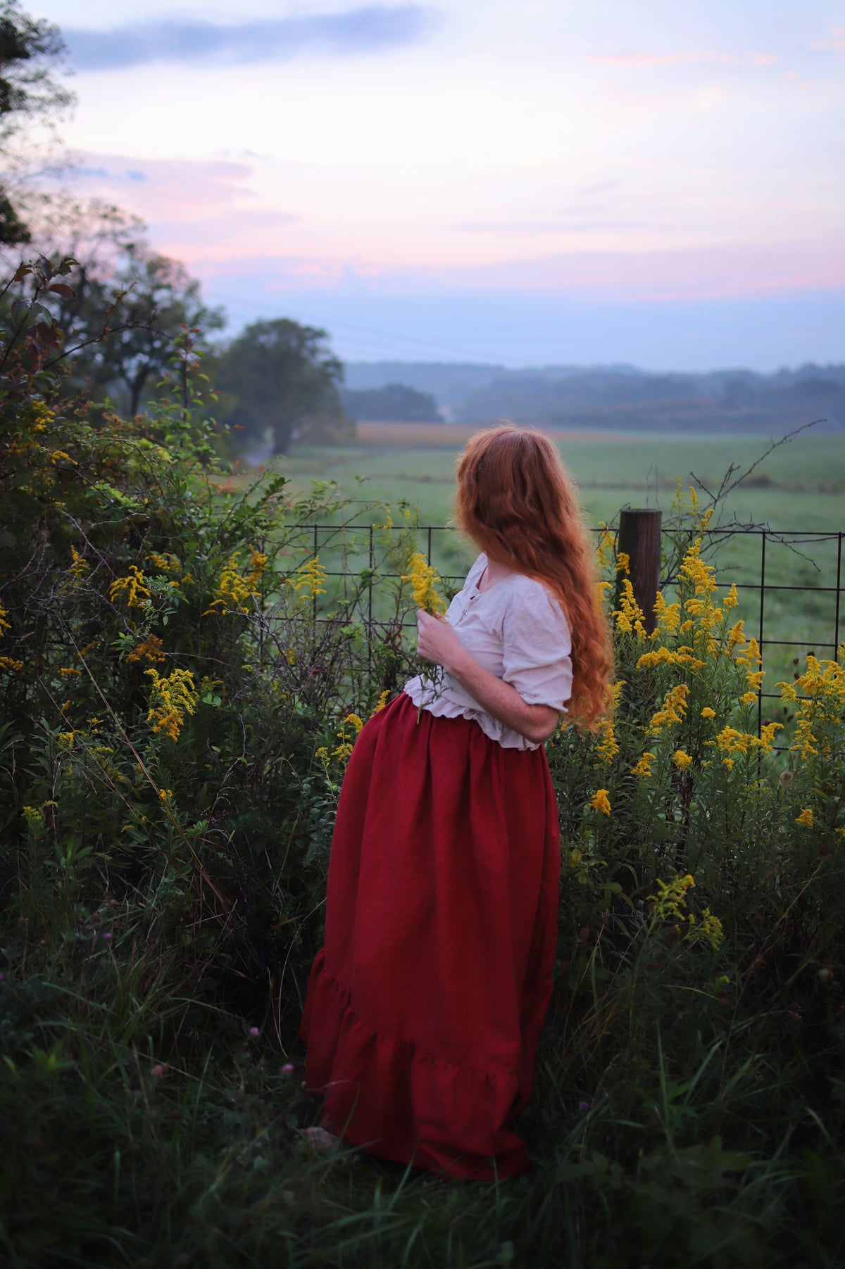 Linen Prairie Skirt in Autumn Red