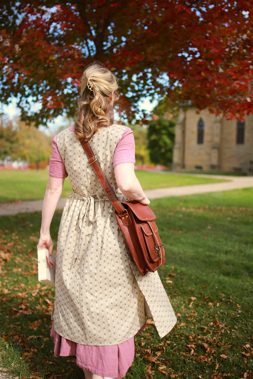 The Elizabeth Messenger