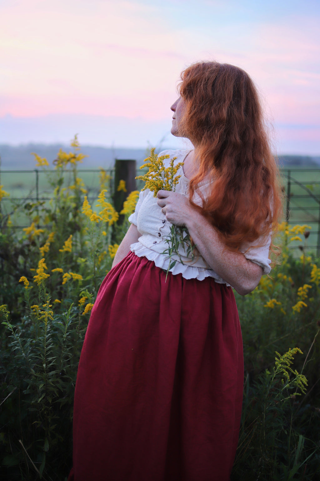 Linen Prairie Skirt in Autumn Red