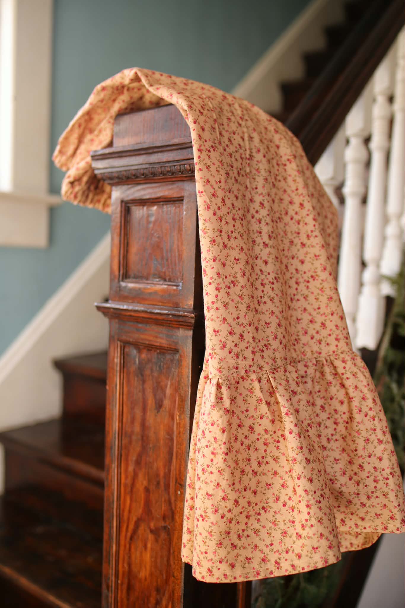 Rosebud Calico Prairie Skirt