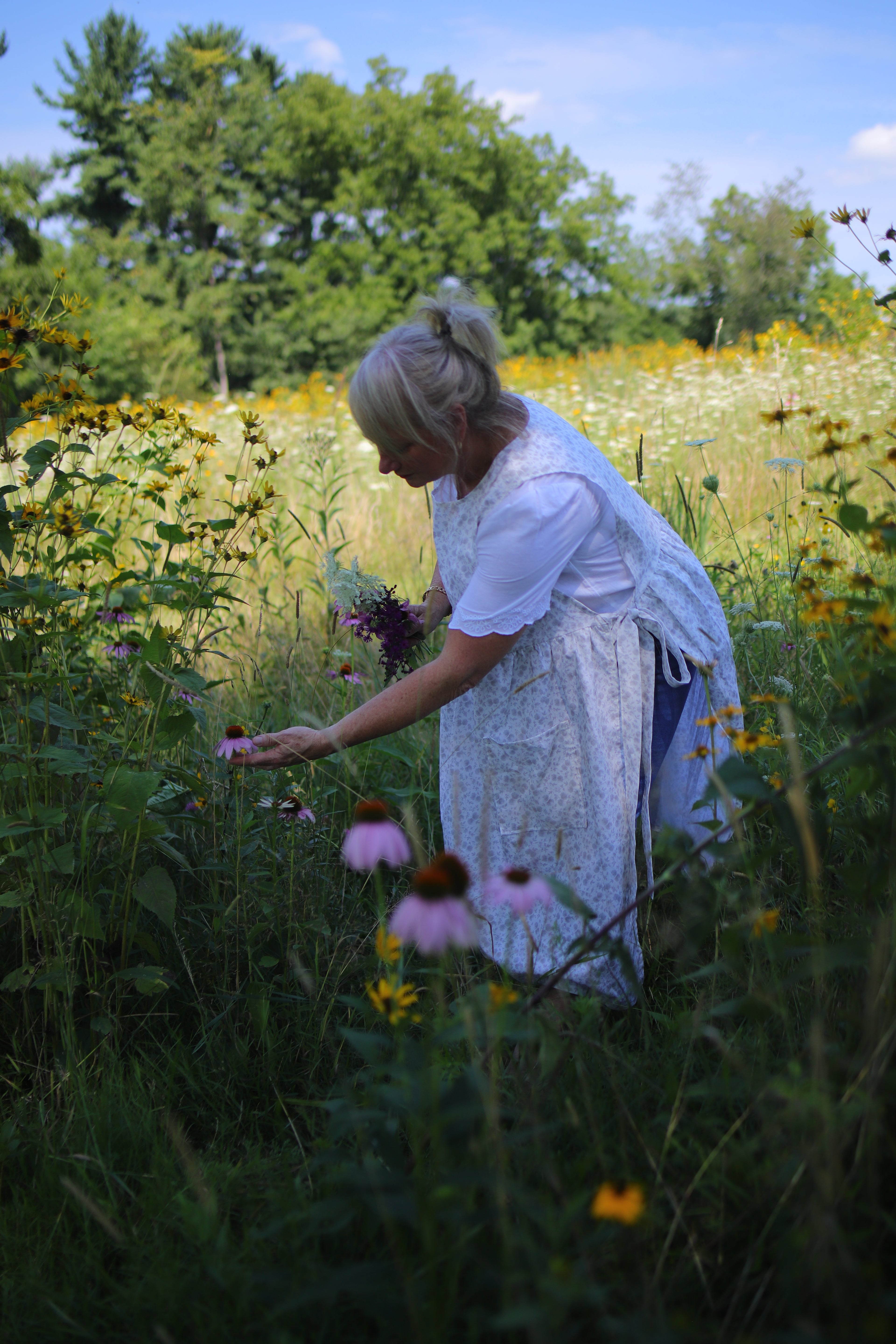 Snowy White Rose Pinafore