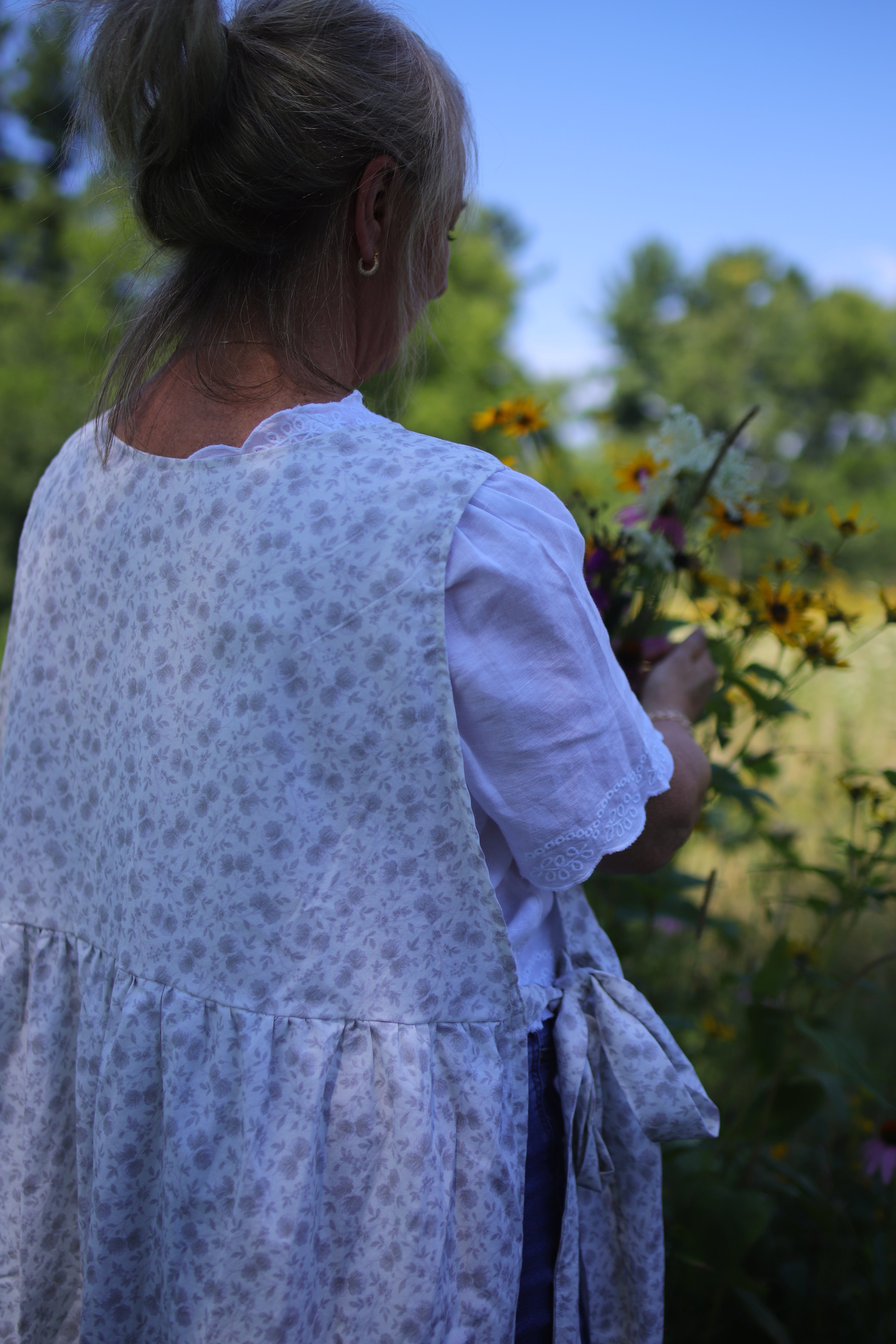 Snowy White Rose Pinafore