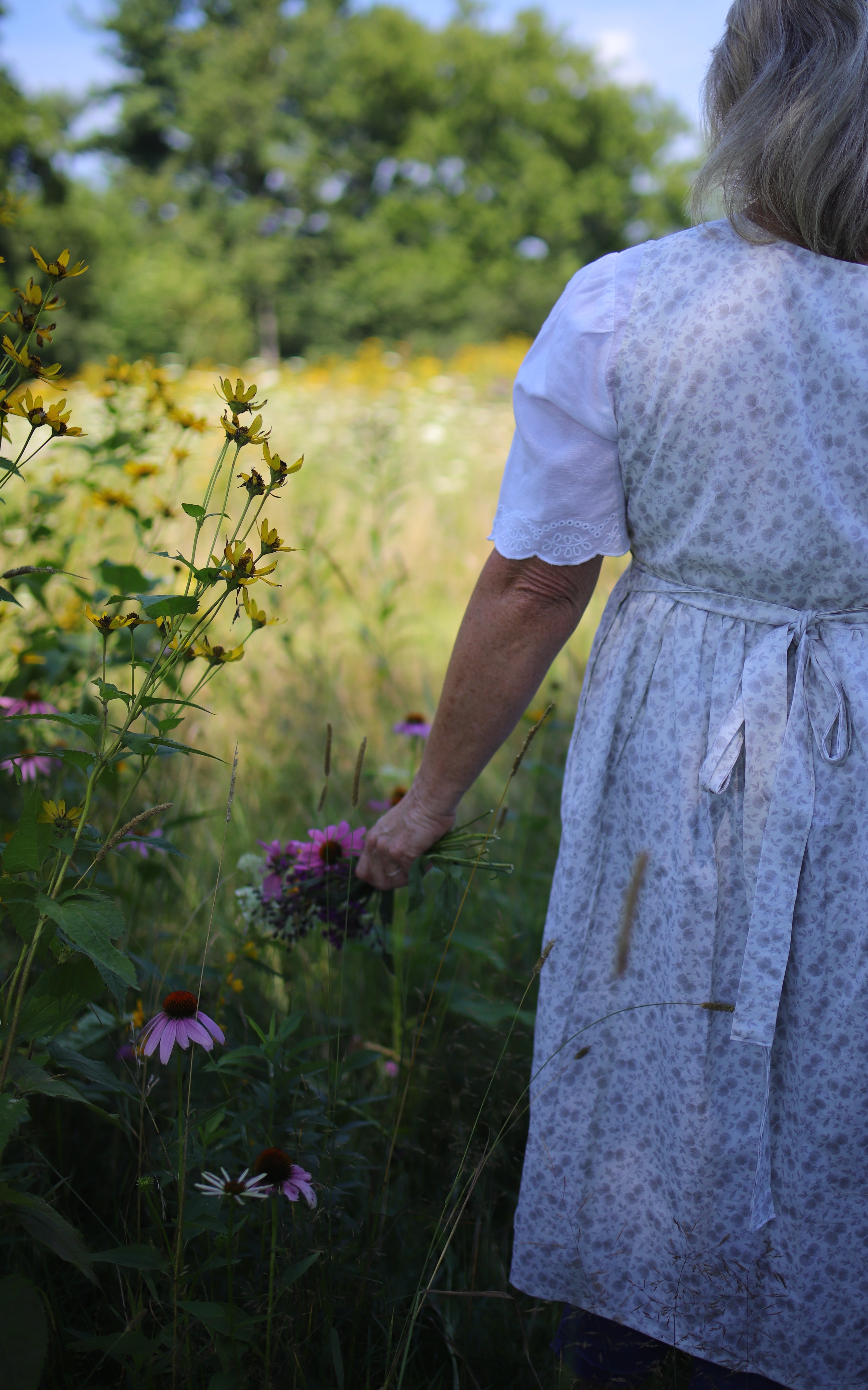 Snowy White Rose Pinafore