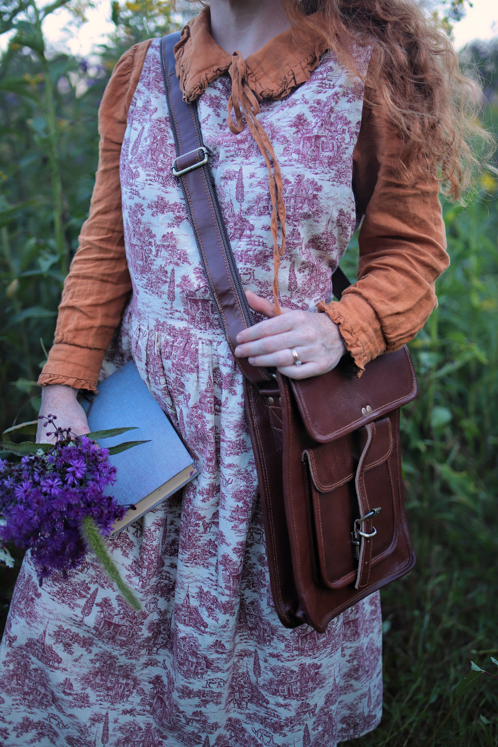 The Elizabeth Messenger